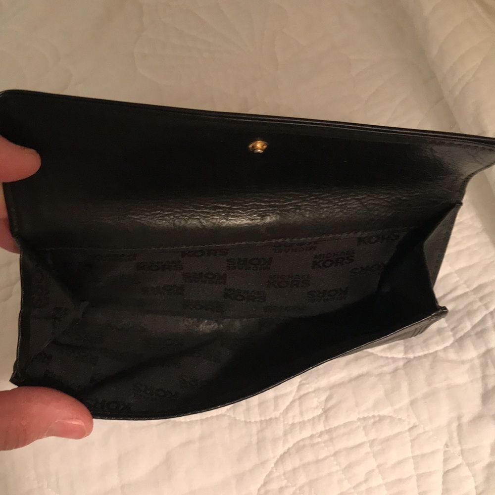 Michael Kors black leather deluxe wallet. Good used condition - Picture 5 of 15